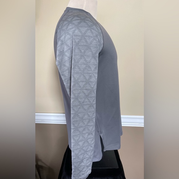 NIKE PRO Training Shirt Grey DriFit Moisture Wick Performance Size Large - Picture 5 of 10